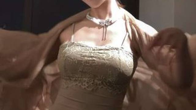 被误认为侄女的一生 离拉子天菜到底还差哪一步