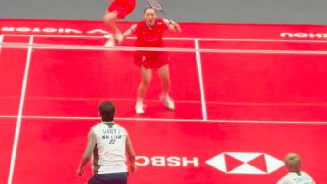 【】今晚，在杭州举行的世界羽联年终总决赛混双比赛中，中国组合 / 2-1陈堂杰/杜依蔚，蒋振邦/魏雅欣晋级混双决赛。 ​​​