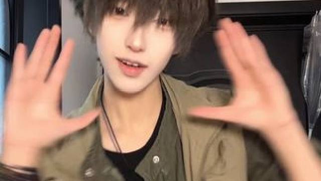 一扭一晃真像样