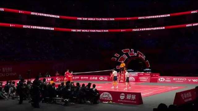 尽力了 不容易 恭喜梁王亚军 谁懂从7:17追到14:18时，真的很感动了 很可惜，但杀到决赛已经很不容易了 最开始很多人不看好，但梁王还是实力证明，突出重围 恭喜梁王获得羽联总决赛男双亚军！下次再战！ ​​​