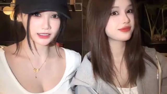 左边太权威了！