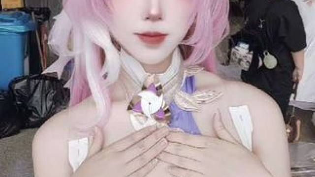 嗨，有看到爱莉吗