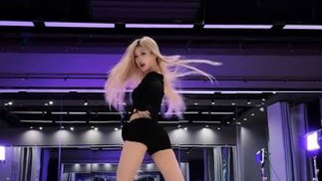 穿着十二厘米跳这个真的佩服自己… 潮流舞