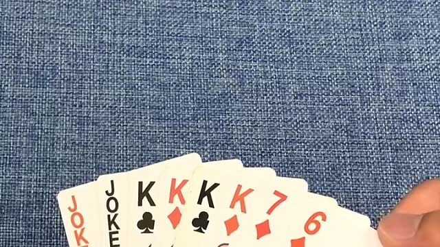 一个七开头，四个K就留着手里了