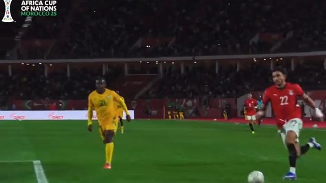 马尔穆什小角度爆射破门！，也太精彩了
#足球