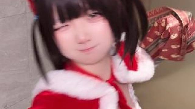 给仇人的圣诞礼物。 灵感来自小红书：灵子 圣诞礼物