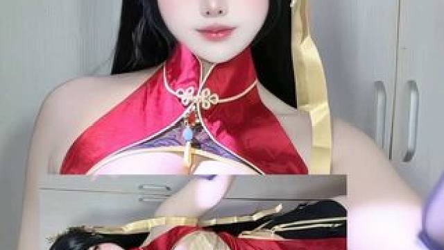 来排队治颈椎了