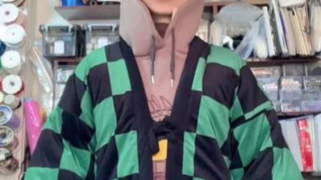 淳朴卖炭长男 放弃抵抗