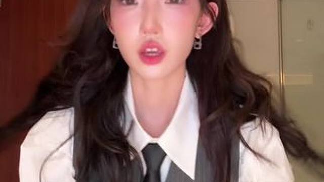 ᴡʜᴇʀᴇ ᴜ ᴀᴛ?