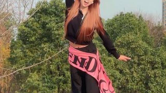 年末就应该跳这么活力的舞！！