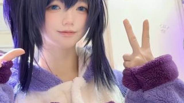 今年的最后一条视频啦 祝大家天天开心哦！ ̫ ꉂ