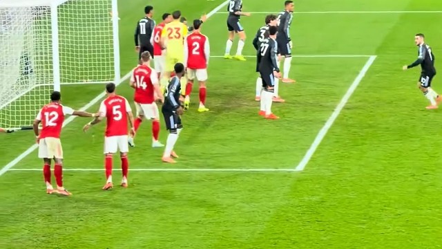 听说阿森纳角球相当于半个点球，真假的？