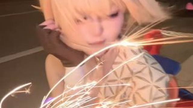 “风好大！声音都被吹回来啦！”