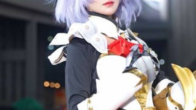 是全场唯一一只女仆