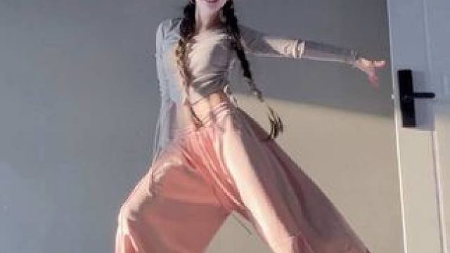 阳光正好️搭配甜甜的穿搭