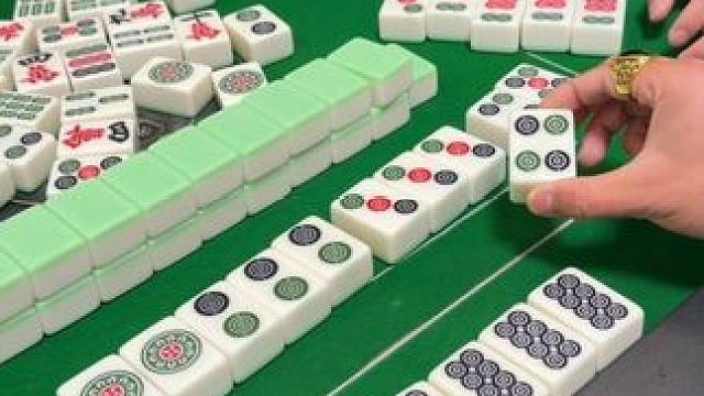 四筒胡了没毛病啊