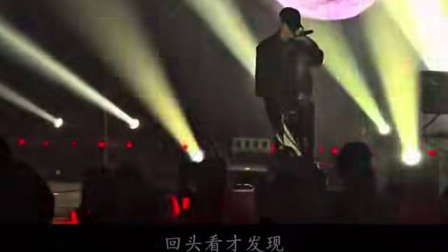 回头看走了很远的路