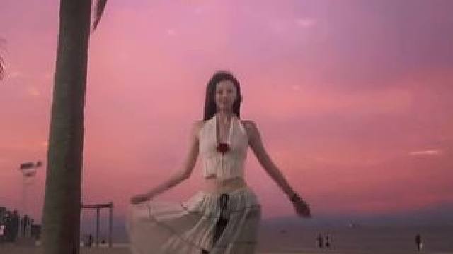 这是2025年最后一天的晚霞 祝大家都forever young！