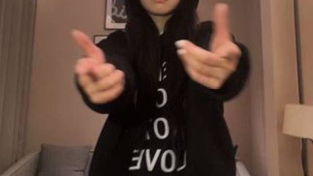 到底是谁能拒绝这支舞…btw上海好冷