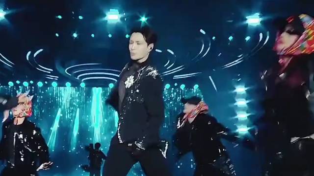 张艺兴（大花轿）