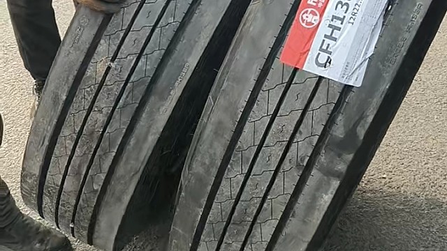 15954885083
