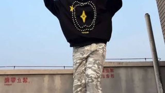 谁能看出我的努力！在努力搓了！