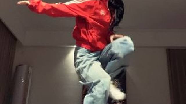 想看全世界的舞担来跳这段hiphpp