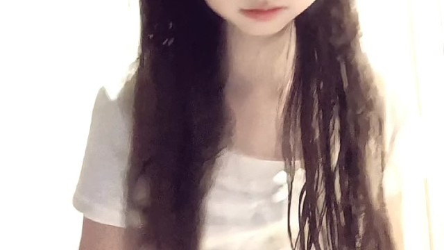 喜欢姐姐吗，想抱回家养吗