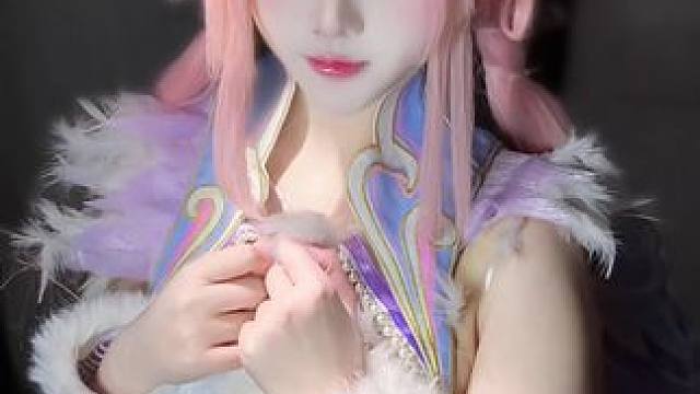 求疯狂星期四文案 殷紫萍