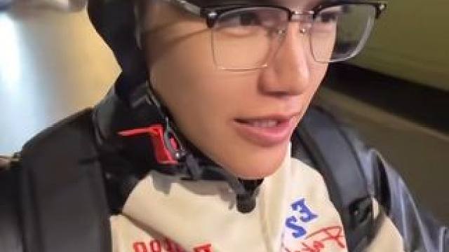 听说你需要灭火？ 开门呀你的183/86/45消防员小哥到了。