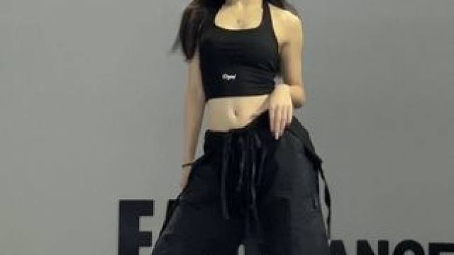 妮王驾到！改编的太好看了 likejenn