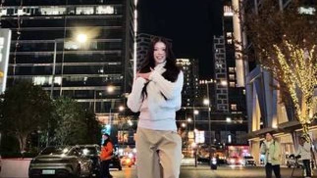 就是这个古早味！！！ 十五年过去了 阿粉的曲依旧清新脱俗