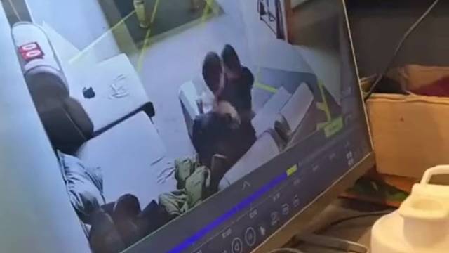 16:32进去，17:08才出来