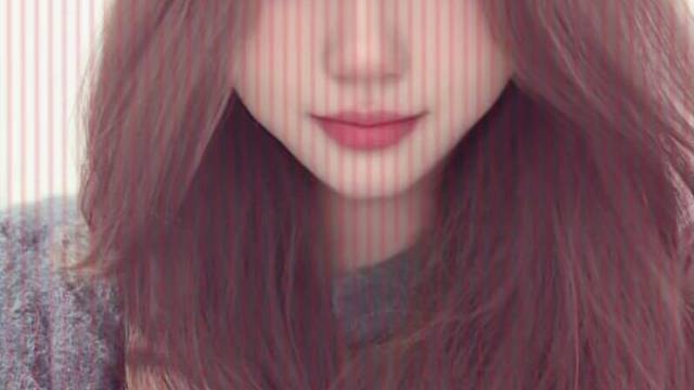 她一定比我成熟～