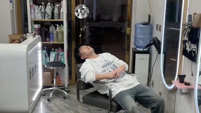 奇葩大姐怎么这么 淡定[捂脸]