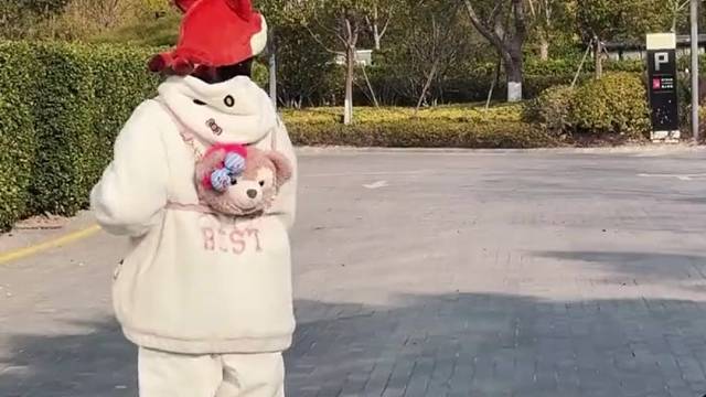 我就说后妈经常打小孩吧