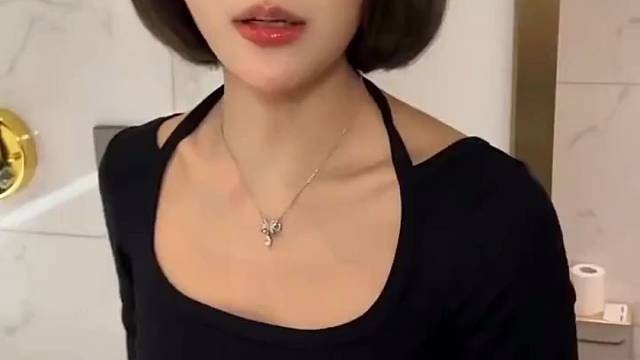 自己都坐床上了，你真啥也不是。