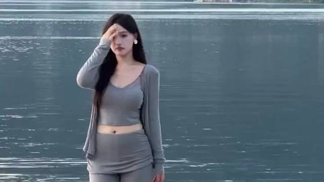 左边163 / 右边166cm（净身高）"体重差 "