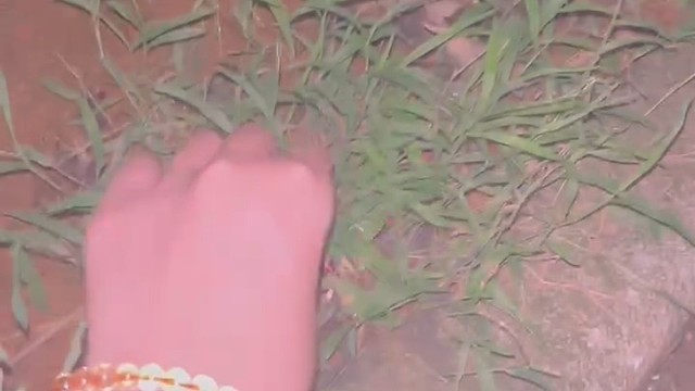 今天被呦呦惩罚拔草