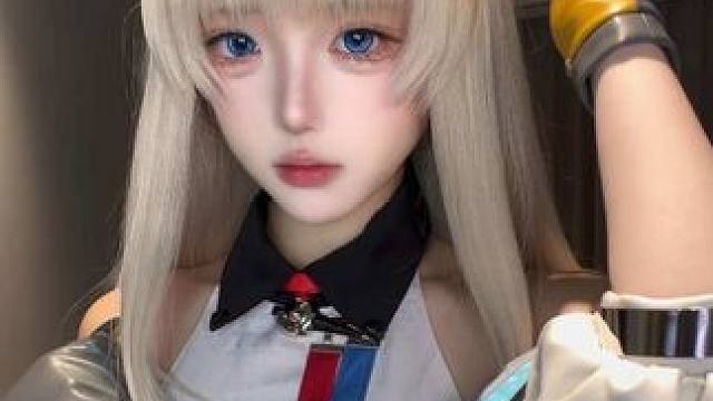 最近天气好冷呀 搞得我得了最近很火的那个什么 冷脸萌