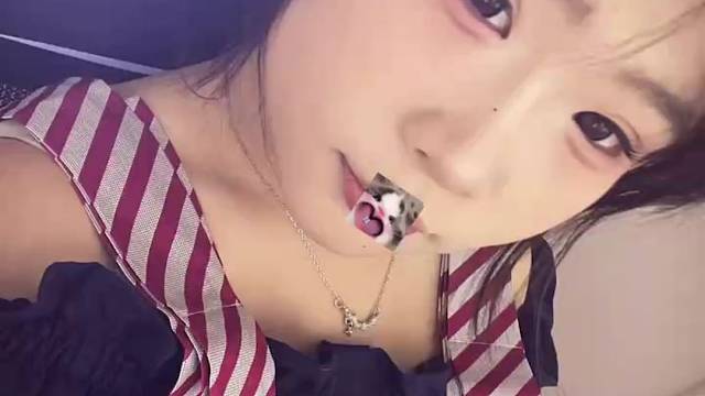 哥哥们卓卓以后直播时间调整到晚上6点半啦别跑空哦