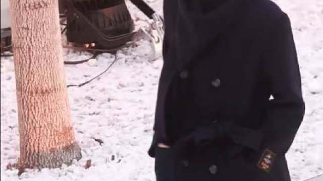 赵今麦整个北京最严厉的妈咪 她这个短发真的剪的好神 之前还略带一丝稚气 小女孩的感觉 现在完全就是妈