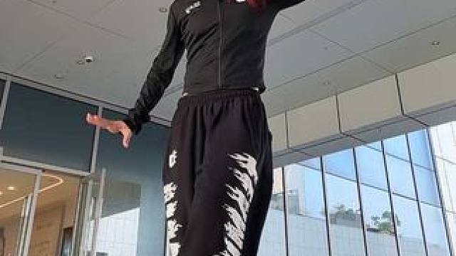 很幸福有这么帅的舞可以变装 trophy