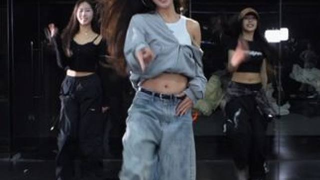 所以……你在哪里？ dance