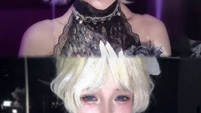 与你相似的脸是我最痛的纪念品