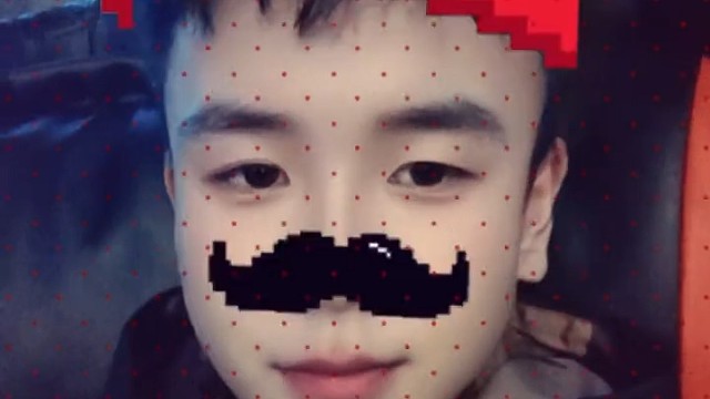 小手一撑  与世无争