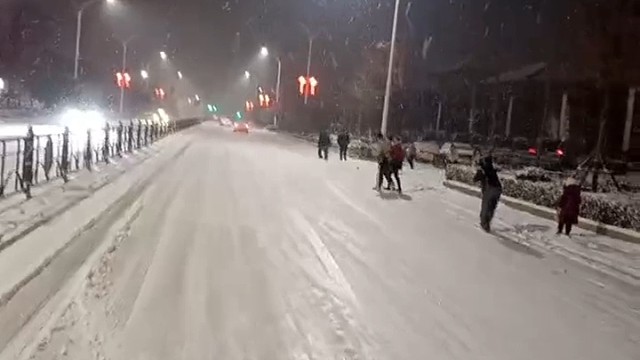 出来滑雪大冒险