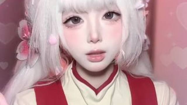 那个妹儿嫩么乖呐