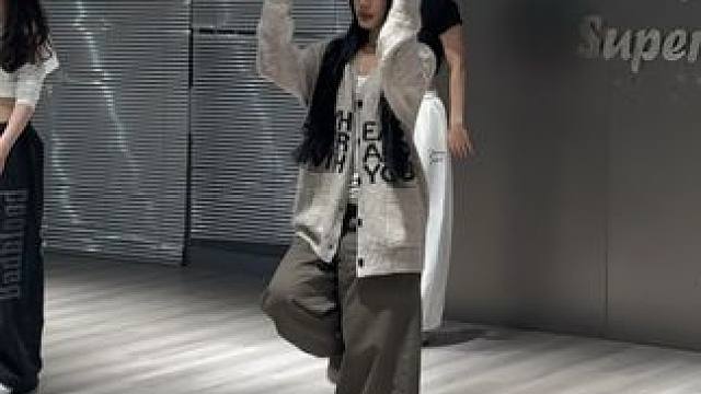 本人承诺，今天请我喝奶茶的人，明天能请我吃肯德基 chill