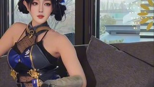 主公，今天想妾身了吗？ 单反拍的好容易违规，试试手机的！ 步练师cos #